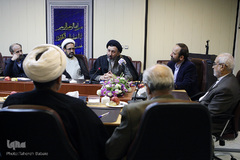 نشست ظهر دلنشین استاد ابوالفضل بهرام‌پور
