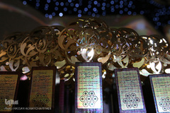 تندیس برگزیدگان سی و چهارمین دوره مسابقات بین المللی قرآن کریم