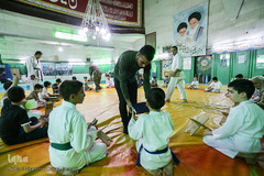 خواندن قرآن جمعی در پایان تمرینات 