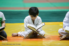 خواندن قرآن جمعی در پایان تمرینات 