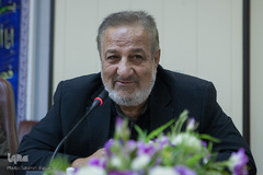 ظهر دلنشین «هادی فروزان»
