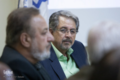 ظهر دلنشین «هادی فروزان»
