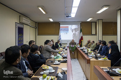 ظهر دلنشین «هادی فروزان»
