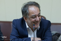 ظهر دلنشین «هادی فروزان»
