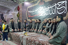 اجرای گروه محمدرسوالله(ص) در کرسی تلاوت رضوی صحن حضرت زهرا(س)حرم مطهر امیرالمومنین(ع)