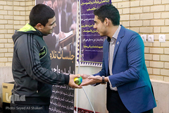 کرسی تلاوت نفحات القرآن