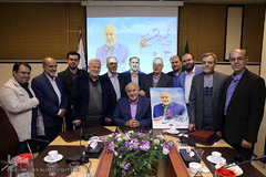 عکس یادگاری نشست ظهر دلنشین استاد «محمدعلی دهدشتی» 