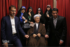 رونمایی از تندیس آیت‌الله هاشمی رفسنجانی در تالار مشاهیر برج میلاد