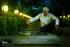 دیدار اهل قبور و همرزمان شهید یکی از کارهایی است حاج ولی به آن می پردازد