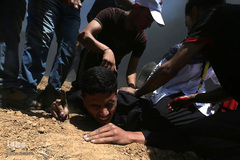 تظاهرات فلسطینیان معترض به انتقال سفارت آمریکا به بیت المقدس در نوار غزه