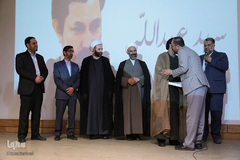 پیراهنی برای قدس