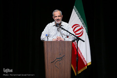 احمد مسجد جامعی در رونمایی «محمدامین» در ایوان شمس
