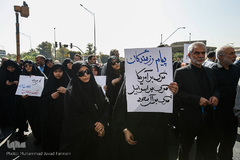 تشییع پیکر ۱۳۵ شهید گمنام دفاع مقدس