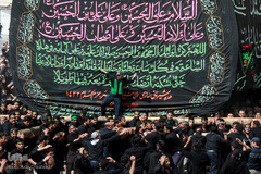 مراسم نخل گردانی در یزد