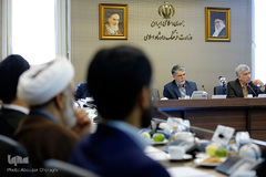 عبدالهادی فقهی زاده و سیدعباس صالحی در چهل‌و‌هشتمین جلسه کمیسیون تبلیغ و ترویج قرآن کریم