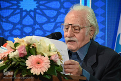 محمود فرشچیان در آيين گشايش دانشگاه هنرهای اسلامی-ايرانی استاد فرشچيان