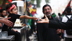 عشق حسین است...