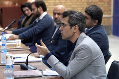 نشست در دام فقر