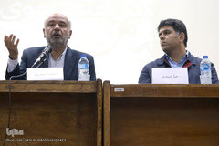 نشست در دام فقر