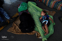 خطر در کمین کودکان / کاروان مهاجر به سمت مرز ایالات متحده-مکزیک