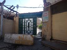 در ورودی دوم مرقد عثمان بن سعید عَمری اولین نائب خاص