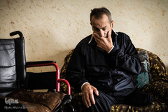 سفر طولانی به زندان‌ها به خصوص برای افراد معلول چالش‌برانگیز است. محمد الحریمی، از بیت لحم، به یک تاکسی ویژه نیاز دارد تا بتواند به ملاقات فرزند دربند خود برود.