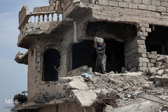 برنامه توسعه سازمان ملل (UNDP) قصد دارد طی چند ماه آینده 10 هزار خانه را در غرب موصل بازسازی کند. اما این طرح، شامل بازسازی خانه‌هایی می‌شود که کمتر از 60 درصد تخریب شده‌اند نه بازسازی کامل. 