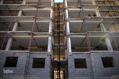 ۱۰ ماه پس از زلزله مسکن بی‌مهر، مهر همچنان بلاتکلیف مانده است