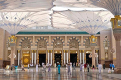 بارگاه قدسی پیامبر اکرم(ص) در مدینه منوره