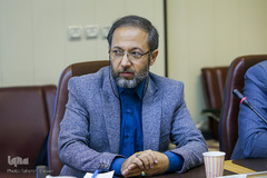 رضا نباتی در نشست خبری تشریح برنامه های جدید رادیو قرآن و طرح قرآن، کتاب زندگی(۱۴۵۲)