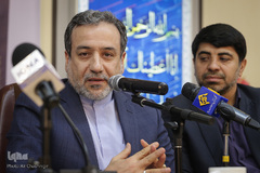 سید عباس عراقچی در مراسم رونمایی از تفسیر «شمس»