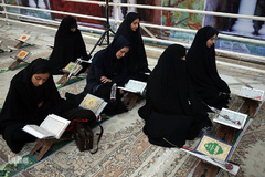 مراسم بدرقه کاروان قرآنی انقلاب از بارگاه نورانی امام خمینی (ره)