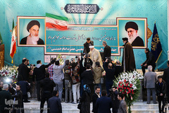 بزرگداشت چهلمین سالروز ورود تاریخی امام خمینی(ره)