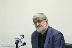 علی مطهری در نشست تخصصی کتاب های جریان ساز انقلاب