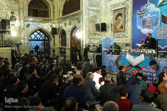 محفل انس با قرآن کاروان قرآنی انقلاب در  امامزاده حسین ابن موسی کاظم(ع) شهرستان طبس