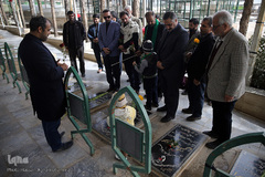 کاروان قرآنی انقلاب در آرامستان متقین بیرجند