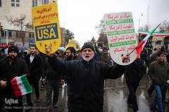 کاروان قرآنی انقلاب در راهپیمایی یوم الله 22بهمن شاهرود