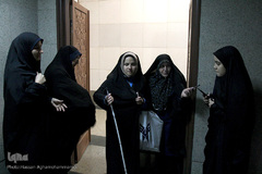 بخش رقابت‌های حفظ قرآن خواهران سیزدهمین جشنواره قرآنی مدهامتان در حرم امام خمینی(ره)