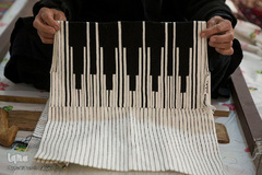 چوقا یا چوخا بالاپوش مردان عشایر لر بختیاری در جنوب غرب ایران است و همواره بدون آستین بافته می‌شود. این پوشش در بین مردم شهرنشین این قوم در مراسم گوناگون استفاده می‌شود و توسط زنان بختیاری و از پشم گوسفند بافته می‌شود. مردان در تابستان در زیر چوقا، پیراهن و در زمستان لباس گرم می‌پوشند.