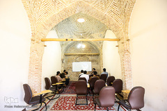 مسجد و مدرسه علمیه معّیرالممالک