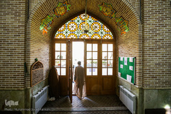 مسجد و مدرسه علمیه معّیرالممالک