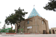 ⁨آستان مقدس امامزادگان هادی و علینقی(ع)