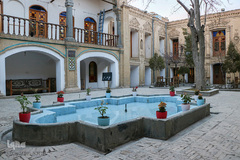 خانه حسن پور در گذر مدرسه سپهداری بازار اراک 