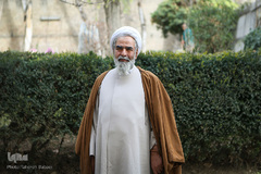 حجت‌الاسلام والمسلمین روح‌الله حسینیان، رئیس مرکز اسناد انقلاب اسلامی