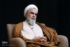 حجت‌الاسلام والمسلمین روح‌الله حسینیان، رئیس مرکز اسناد انقلاب اسلامی