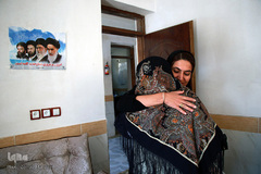 میمه مجتمع بهزیستی در گمیشان را اداره می‌کند. او ارتباط قوی و صمیمی با مددجوبان خود دارد.