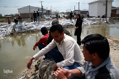 میمه بخاطر ورود مجدد آب به آق قلا بعد از سرکشی به مددجویان، خود به کنار کانال اصلی مسیر سیلاب آمد تا مردم و وضعیت سدبند ها را از نزدیک ببیند. اگر همت مردم و سدبندها نبود گمیشان دوباره به زیر آب می‌رفت.