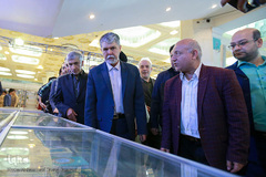 بازدید سیدعباس صالحی، وزیر فرهنگ و ارشاد اسلامی از بیست و هفتمین نمایشگاه قرآن کریم