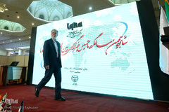 سیدعباس صالحی، وزیر فرهنگ و ارشاد اسلامی در مراسم 16 سالگی خبرگزاری ایکنا در بیست و هفتمین نمایشگاه قرآن کریم