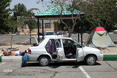 پارکینگ حرم مطهر امام خمینی(ره) با در اختیار داشتن خدمات رفاهی، فضای مناسبی را جهت اسکان و استراحت زائران و مسافرین فراهم آورده است.